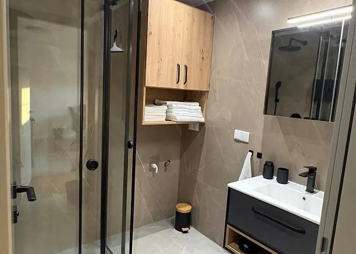 Modern & Cozy - Free Parking & Vineyards Appartement Vienne